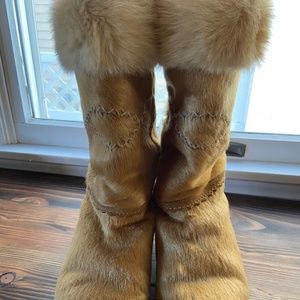 Women's Techica goats fur boots, size 9.5, (41 Euro size) made in Italy